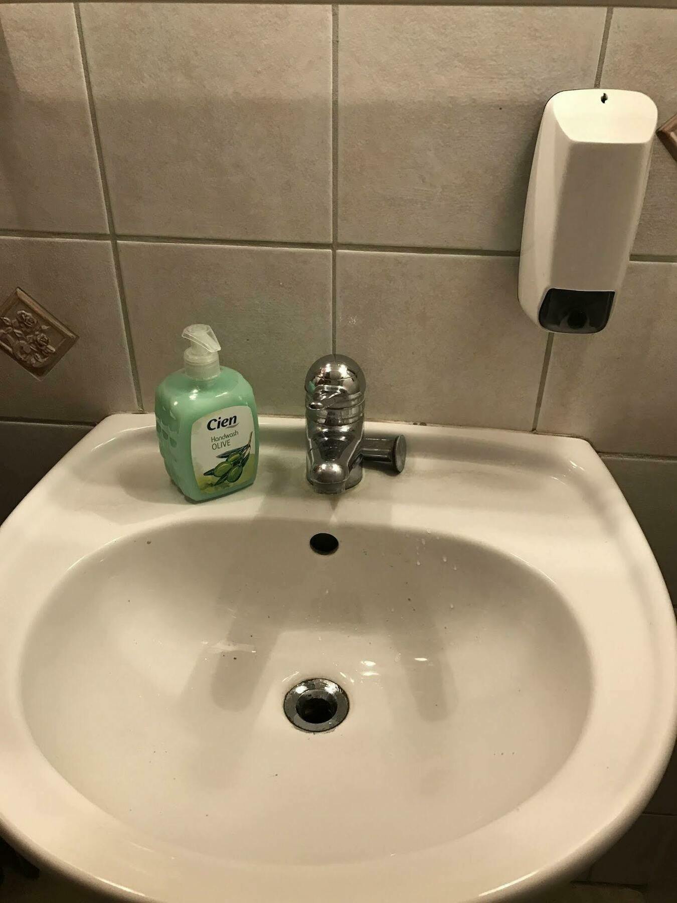 因特拉肯琳达酒店 外观 照片